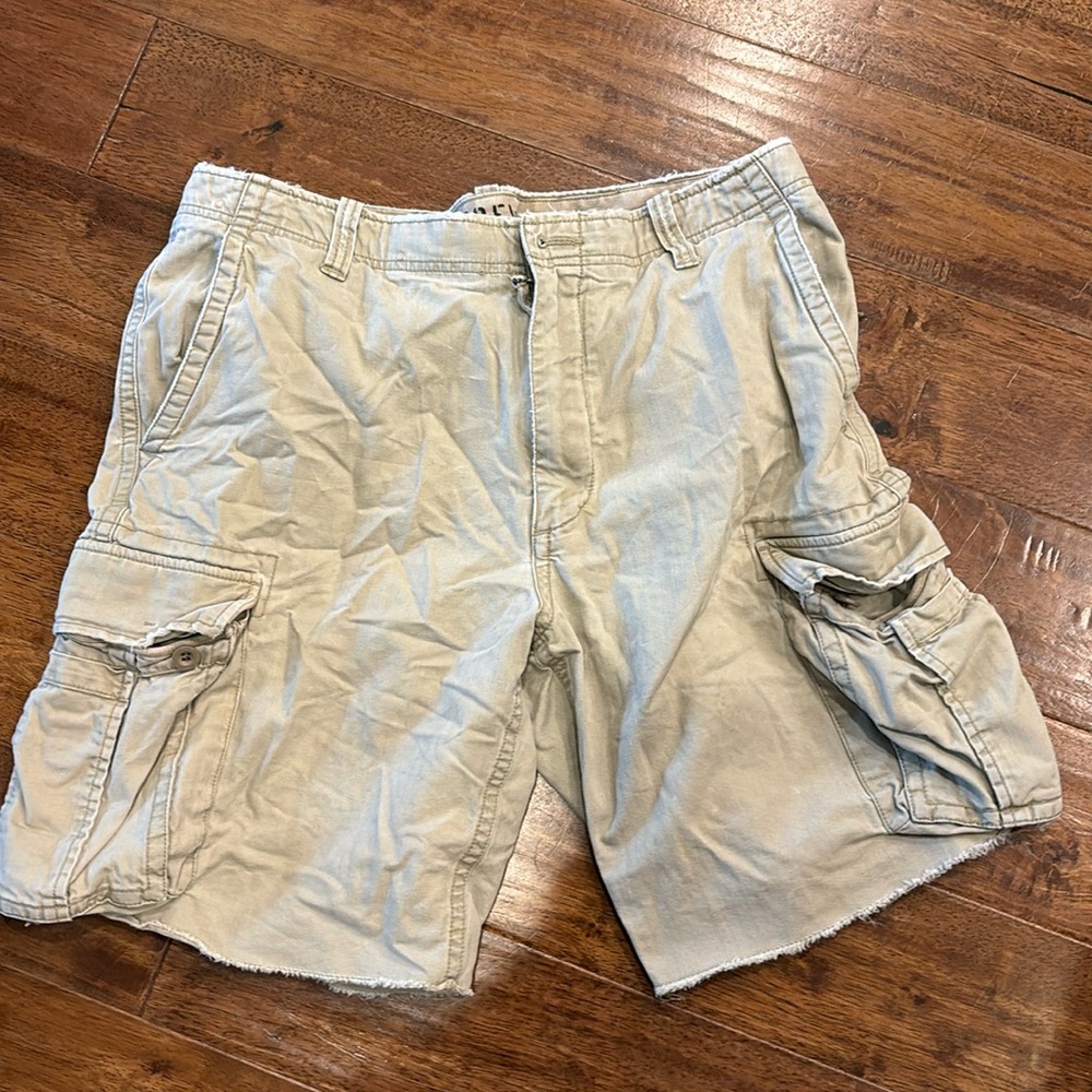 Jcrew khaki cargo shorts sz 35